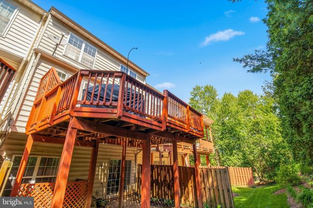 6202 MANCHESTER PARK CIR, Alexandria, VA 22310