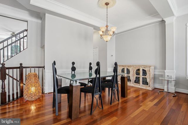 6202 MANCHESTER PARK CIR, Alexandria, VA 22310