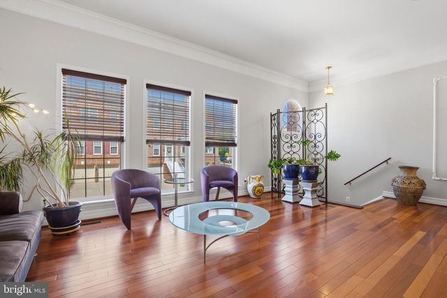 6202 MANCHESTER PARK CIR, Alexandria, VA 22310