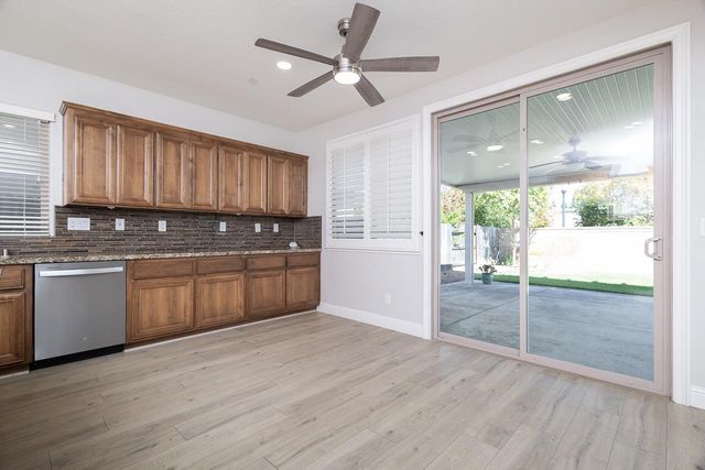 308 Lasso Ct, Roseville, CA 95747