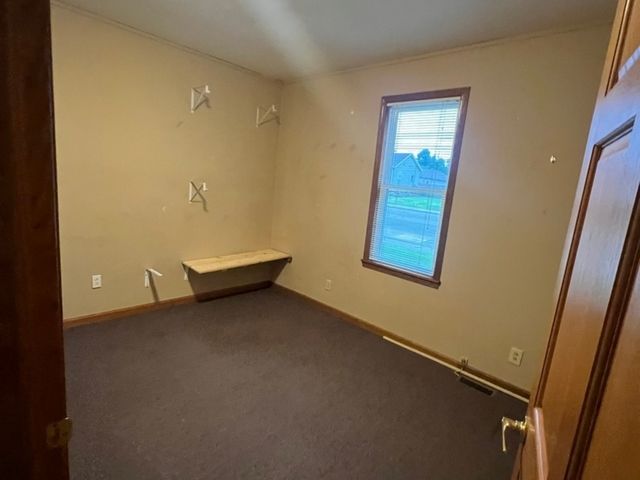 2302 4th Street, Peru, IL 61354