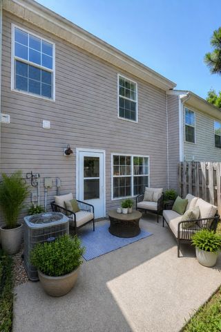 7404 Rice Ct, Fairview, TN 37062
