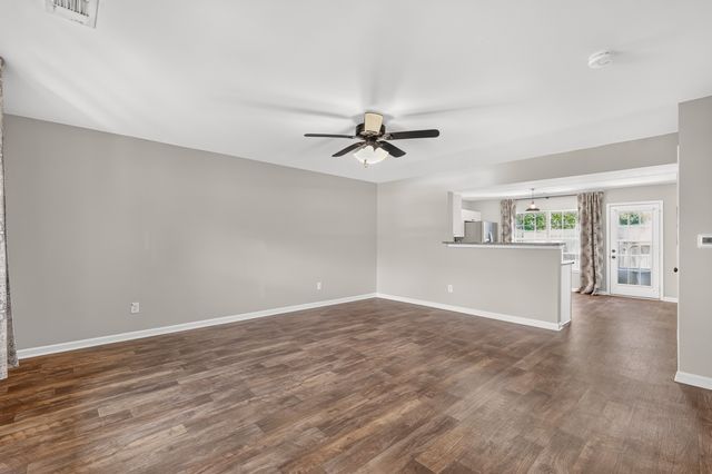7404 Rice Ct, Fairview, TN 37062