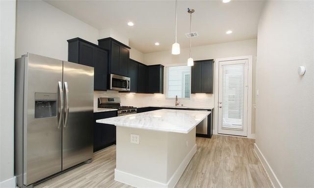 9012 Lonestar River Lane, Houston, TX 77080