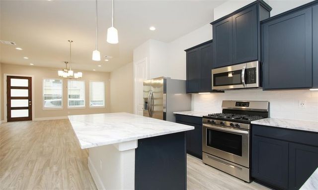 9012 Lonestar River Lane, Houston, TX 77080