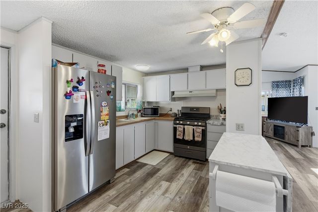 3461 Isle Royale Drive, Las Vegas, NV 89122