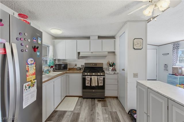 3461 Isle Royale Drive, Las Vegas, NV 89122