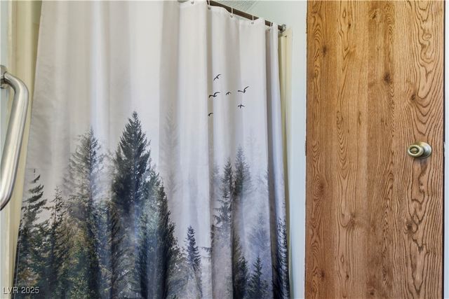 3461 Isle Royale Drive, Las Vegas, NV 89122