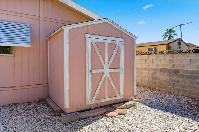 3461 Isle Royale Drive, Las Vegas, NV 89122