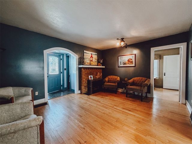 320 W Erie, Harrison, AR 72601