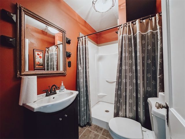 320 W Erie, Harrison, AR 72601