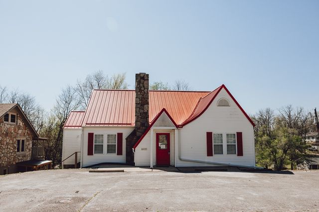 320 W Erie, Harrison, AR 72601