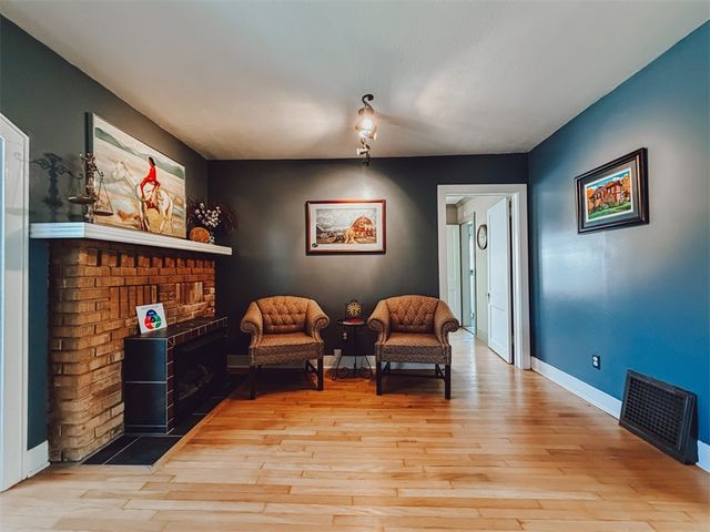 320 W Erie, Harrison, AR 72601