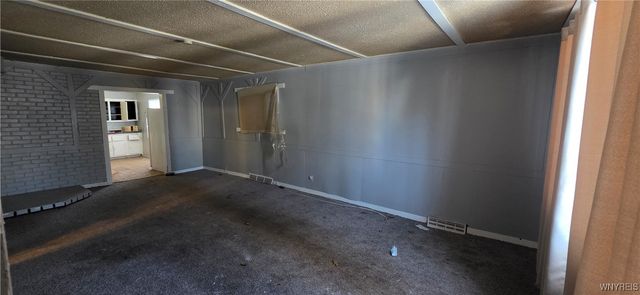 215 Schiller Street, Buffalo, NY 14206