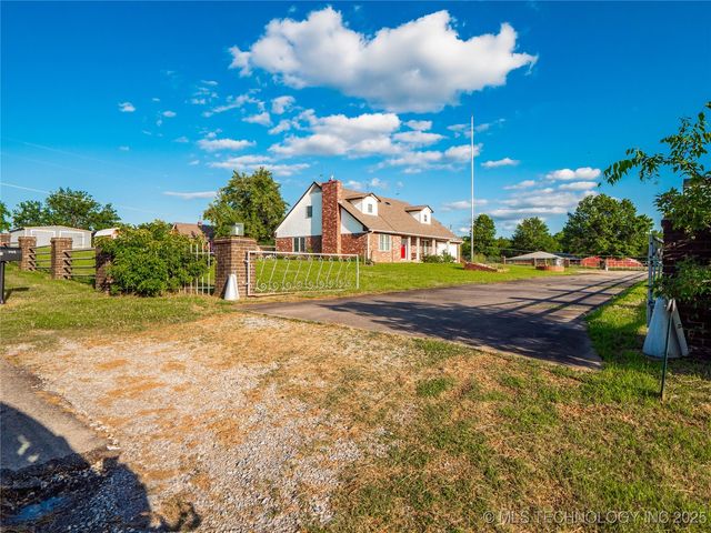 1895 Mount Moriah, Mcalester, OK 74501