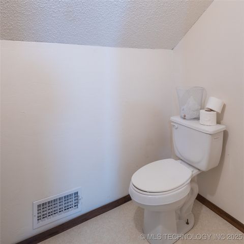 1895 Mount Moriah, Mcalester, OK 74501