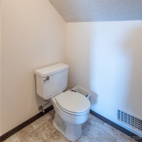 1895 Mount Moriah, Mcalester, OK 74501