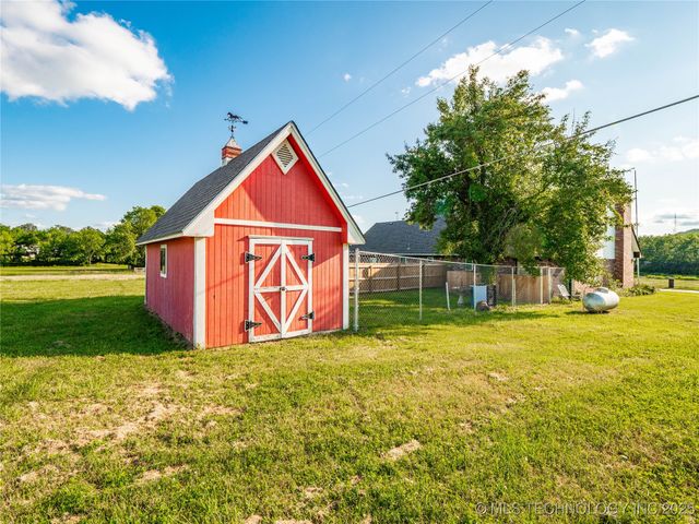 1895 Mount Moriah, Mcalester, OK 74501