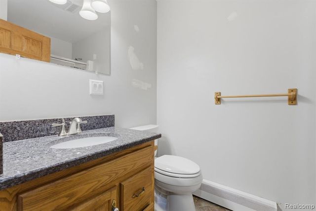 7886 Inglewood Drive, Algonac, MI 48001