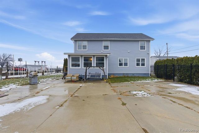 7886 Inglewood Drive, Algonac, MI 48001