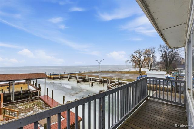 7886 Inglewood Drive, Algonac, MI 48001