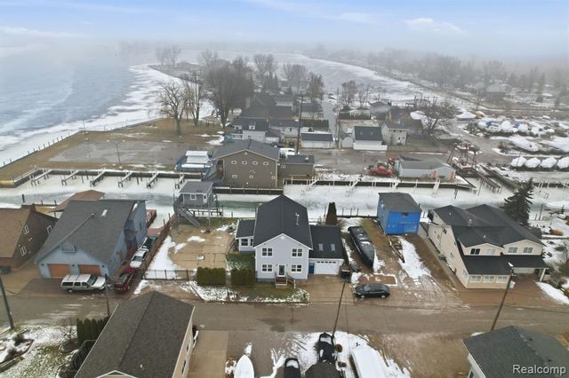 7886 Inglewood Drive, Algonac, MI 48001