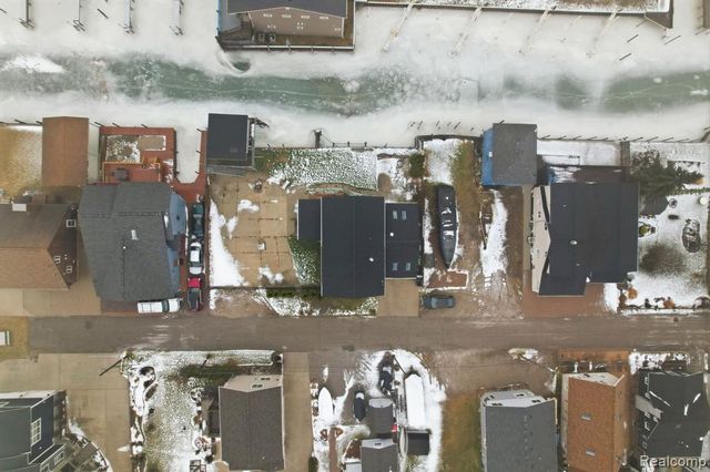 7886 Inglewood Drive, Algonac, MI 48001