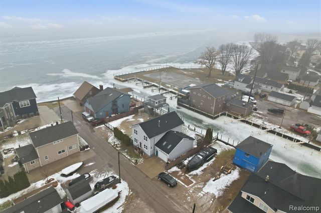 7886 Inglewood Drive, Algonac, MI 48001