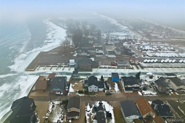 7886 Inglewood Drive, Algonac, MI 48001