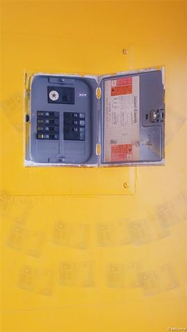 7886 Inglewood Drive, Algonac, MI 48001