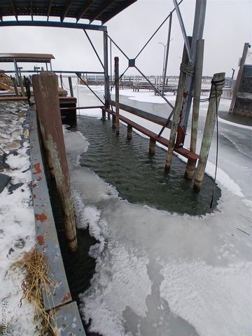 7886 Inglewood Drive, Algonac, MI 48001