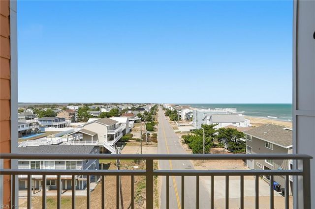 3700 Sandpiper Rd Apt 410A, Virginia Beach, VA 23456