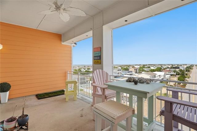 3700 Sandpiper Rd Apt 410A, Virginia Beach, VA 23456