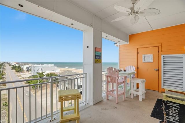 3700 Sandpiper Rd Apt 410A, Virginia Beach, VA 23456