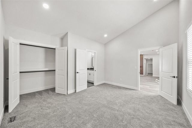 8741 Barber Avenue, Kansas City, KS 66111