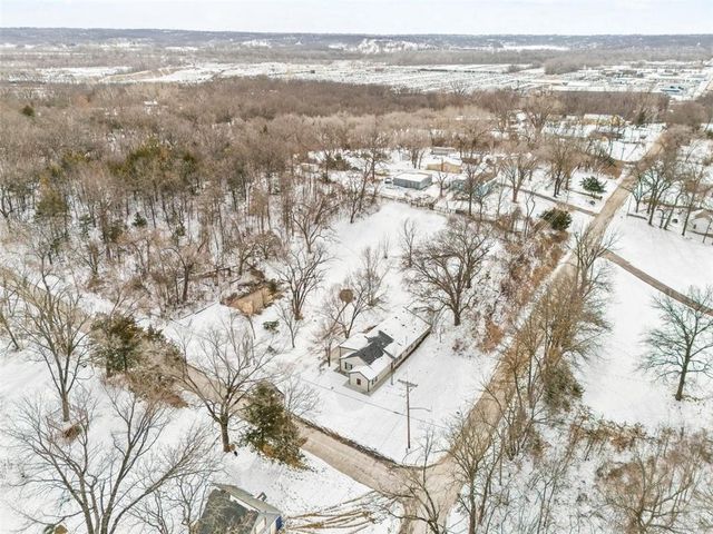 8741 Barber Avenue, Kansas City, KS 66111