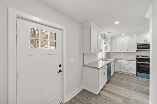 8741 Barber Avenue, Kansas City, KS 66111