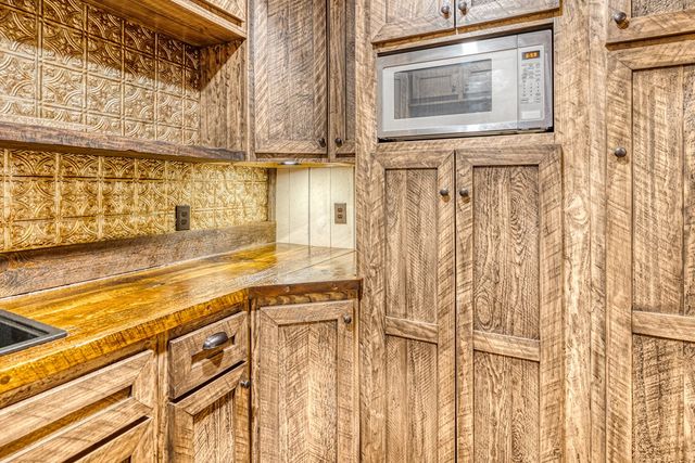 280 Pointe Of View, Blue Ridge, GA 30513