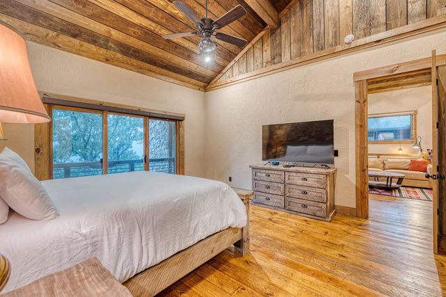 280 Pointe Of View, Blue Ridge, GA 30513