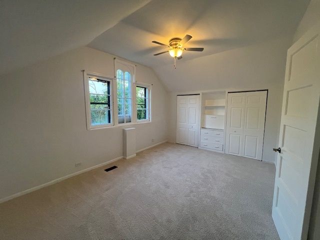 14935 W Old School Road 2, Libertyville, IL 60048