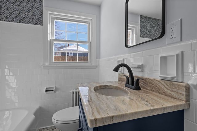 158 S Rose Street, East Providence, RI 02914