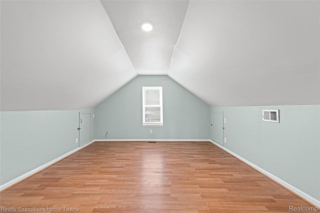 16258 Evergreen Avenue, Eastpointe, MI 48021