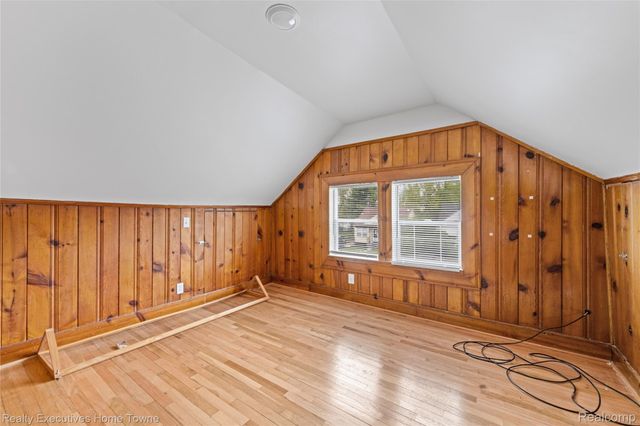 16258 Evergreen Avenue, Eastpointe, MI 48021