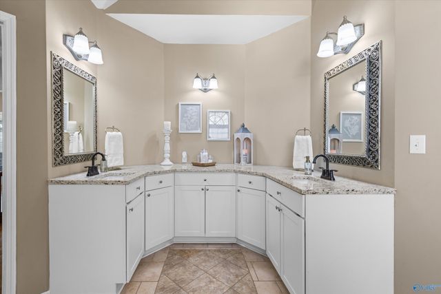 14850 Creek Lane, Athens, AL 35613