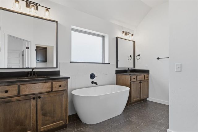 1400 SW 159th Street, Moore, OK 73170
