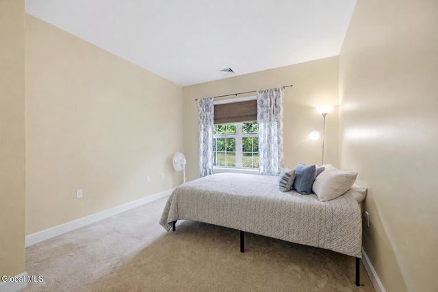 73 Saratoga Road APT 11, Glenville, NY 12302