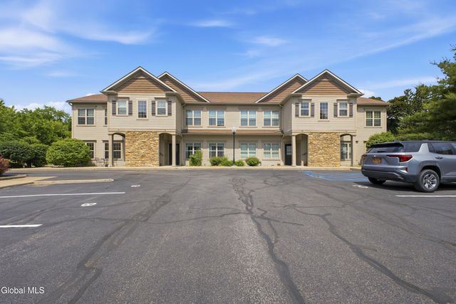 73 Saratoga Road APT 11, Glenville, NY 12302