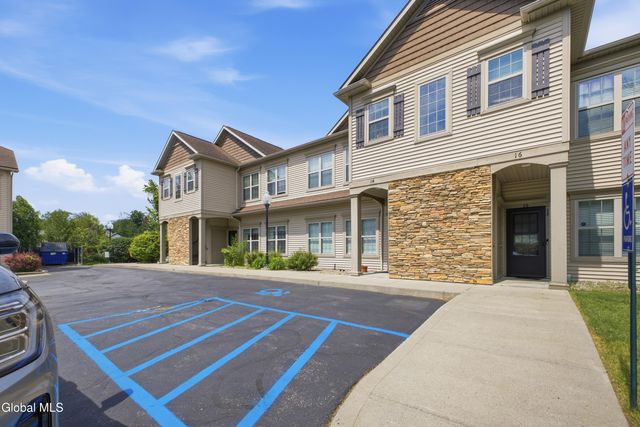 73 Saratoga Road APT 11, Glenville, NY 12302