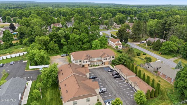 73 Saratoga Road APT 11, Glenville, NY 12302