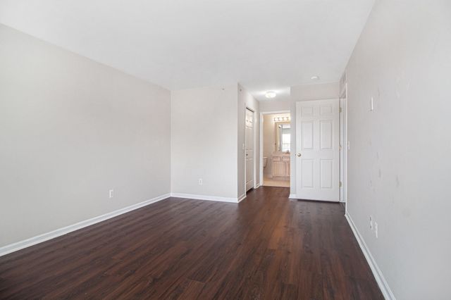 39459 Springwater Drive, Northville Twp, MI 48168